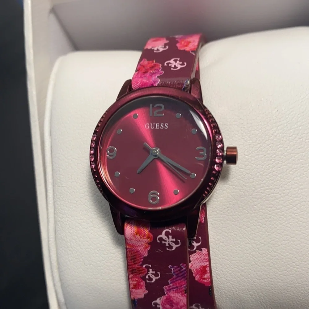 New GUESS Floral Wrap Casual Women's Watch